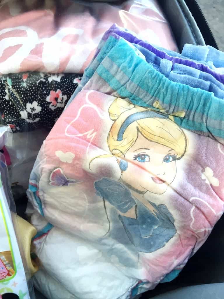 7 Packing Necessities for Walt Disney World with Toddlers - Lola Lambchops